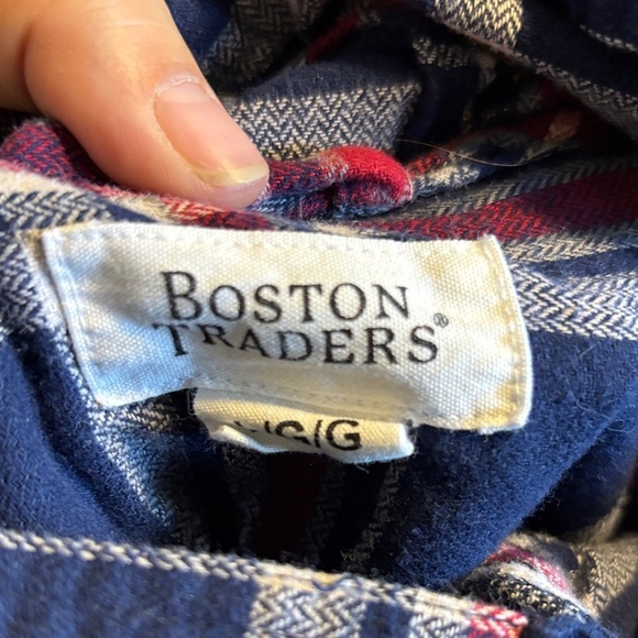 Boston Traders Navy and Burgundy Plaid Long Sleeve Shirt with Hood - Picture 2 of 2